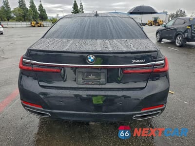 Zdjęcie 6 z 14 samochodu: 2020 BMW 740 I VIN:WBA7T2C08LGL17210 - miniatura