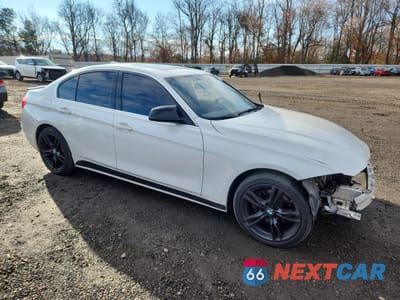Czwarte zdjęcie samochodu z boku: 2017 BMW 330 XI VIN:WBA8D9G37HNU61431 - miniatura