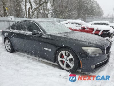 Czwarte zdjęcie samochodu z boku: 2009 BMW 750 I VIN:WBAKA83579CY33590 - miniatura