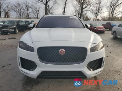 Piąte zdjęcie samochodu w środku: 2020 JAGUAR F-PACE CHECKERED FLAG VIN:SADCP2FX5LA617387 - miniatura