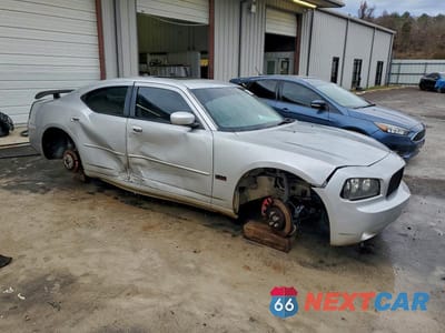 Czwarte zdjęcie samochodu z boku: 2006 DODGE CHARGER R VIN:2B3KA53H16H210360 - miniatura