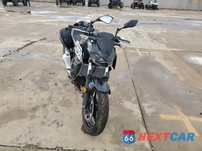 Drugie zdjęcie samochodu z przodu: 2025 KAWASAKI ER500 VIN:ML5ERGE15SDA68678 - miniatura