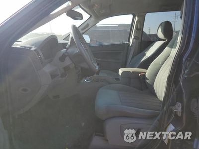 Zdjęcie 7 z 12 samochodu: 2006 JEEP GRAND CHEROKEE LAREDO VIN:1J4GR48K46C240154 - miniatura