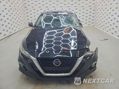 Piąte zdjęcie samochodu w środku: 2020 NISSAN ALTIMA SL VIN:1N4BL4EV6LC129512 - miniatura