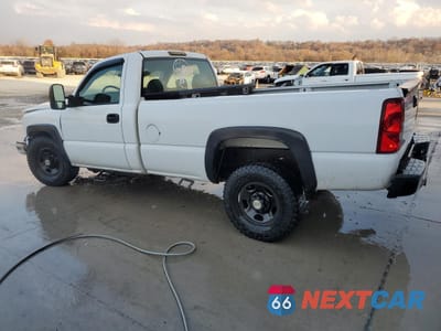 Drugie zdjęcie samochodu z przodu: 2003 CHEVROLET SILVERADO C2500 HEAVY DUTY VIN:1GCHC24U93E288109 - miniatura