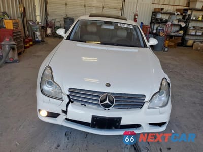 Piąte zdjęcie samochodu w środku: 2006 MERCEDES-BENZ CLS 500C VIN:WDDDJ75X56A073810 - miniatura
