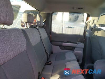 Zdjęcie 10 z 12 samochodu: 2025 FORD F350 SUPER DUTY VIN:1FT8W3BM5SED83832 - miniatura