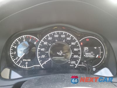 Zdjęcie 9 z 12 samochodu: 2018 NISSAN VERSA NOTE S VIN:3N1CE2CP2JL362776 - miniatura