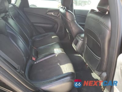 Zdjęcie 10 z 12 samochodu: 2015 CHRYSLER 200 S VIN:1C3CCCBG8FN758796 - miniatura