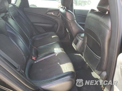 Zdjęcie 10 z 12 samochodu: 2015 CHRYSLER 200 S VIN:1C3CCCBG8FN758796 - miniatura