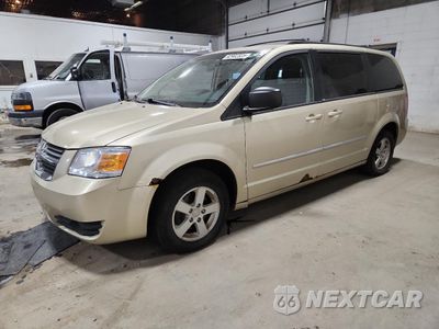 2010 DODGE GRAND CARAVAN SXT 2D4RN5D17AR499396 - główne zdjęcie licytacji z USA - miniatura