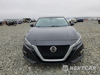 Piąte zdjęcie samochodu w środku: 2020 NISSAN ALTIMA SL VIN:1N4BL4EV2LC163429 - miniatura