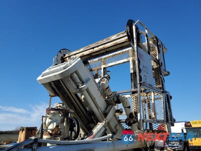Zdjęcie 9 z 10 samochodu: 2015 KENWORTH CONSTRUCTION T800 VIN:1NKDL40X2FJ431194 - miniatura