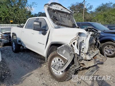 Czwarte zdjęcie samochodu z boku: 2022 CHEVROLET SILVERADO K2500 HEAVY DUTY LT VIN:2GC1YNEY0N1229640 - miniatura