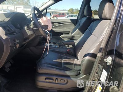 Zdjęcie 7 z 17 samochodu: 2020 HONDA PASSPORT TOURING VIN:5FNYF7H90LB004987 - miniatura