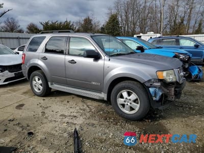 Czwarte zdjęcie samochodu z boku: 2008 FORD ESCAPE XLT VIN:1FMCU03178KD66667 - miniatura