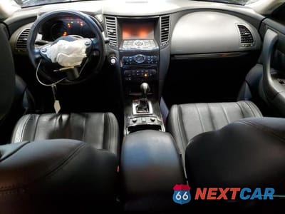 Zdjęcie 8 z 13 samochodu: 2017 INFINITI QX70 BASE VIN:JN8CS1MW2HM415812 - miniatura
