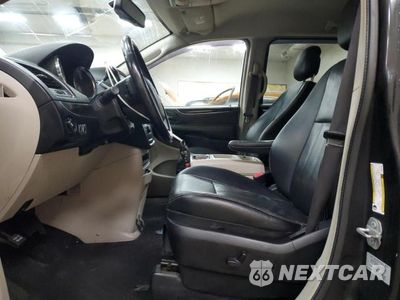 Zdjęcie 7 z 13 samochodu: 2016 CHRYSLER TOWN & COUNTRY TOURING VIN:2C4RC1BG8GR297369 - miniatura