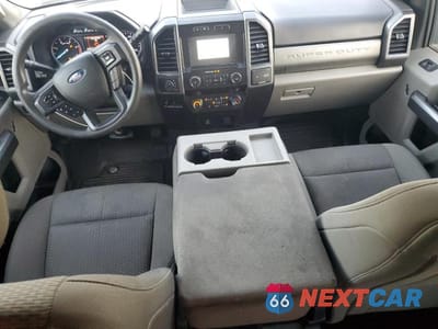 Zdjęcie 8 z 11 samochodu: 2022 FORD F350 XLT 6.7L V8 TDSL CAB & CHASSIS VIN:1FD8W3HT8NED68028 - miniatura