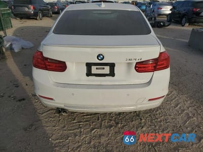 Zdjęcie 6 z 13 samochodu: 2013 BMW 328 I SULEV VIN:WBA3C1C50DF439152 - miniatura