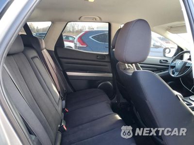 Zdjęcie 11 z 13 samochodu: 2011 MAZDA CX-7 VIN:JM3ER2AM3B0408558 - miniatura