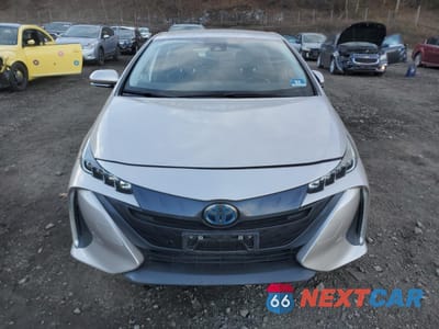 Piąte zdjęcie samochodu w środku: 2019 TOYOTA PRIUS PRIME VIN:JTDKARFP7K3106073 - miniatura