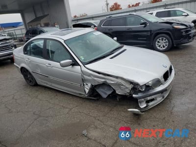 Czwarte zdjęcie samochodu z boku: 2000 BMW 323 I VIN:WBAAM3343YCB22208 - miniatura