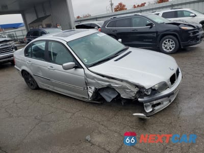 Czwarte zdjęcie samochodu z boku: 2000 BMW 323 I VIN:WBAAM3343YCB22208 - miniatura