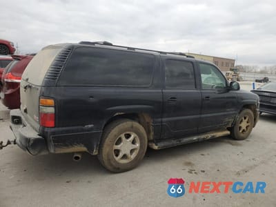 Trzecie zdjęcie samochodu z tyłu: 2005 GMC YUKON XL DENALI VIN:1GKFK66U65J262063 - miniatura