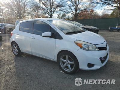 Czwarte zdjęcie samochodu z boku: 2013 TOYOTA YARIS VIN:JTDKTUD30DD547070 - miniatura