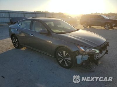 Czwarte zdjęcie samochodu z boku: 2020 NISSAN ALTIMA SL VIN:1N4BL4EV5LC142266 - miniatura