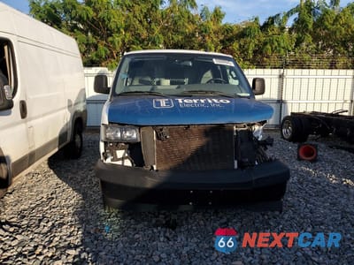 Piąte zdjęcie samochodu w środku: 2023 GMC SAVANA G2500 DELIVERY VAN VIN:1GTW7AFP3P1120363 - miniatura