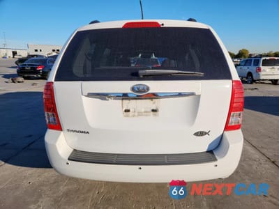Zdjęcie 6 z 14 samochodu: 2012 KIA SEDONA LX VIN:KNDMG4C70C6422199 - miniatura