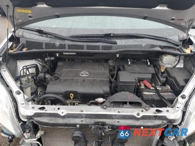 Zdjęcie 12 z 14 samochodu: 2011 TOYOTA SIENNA VIN:5TDYK3DC5BS014527 - miniatura