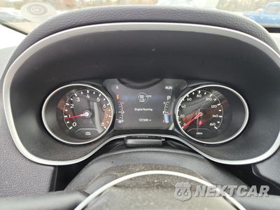 Zdjęcie 9 z 13 samochodu: 2018 JEEP COMPASS LATITUDE VIN:3C4NJDBB5JT336272 - miniatura