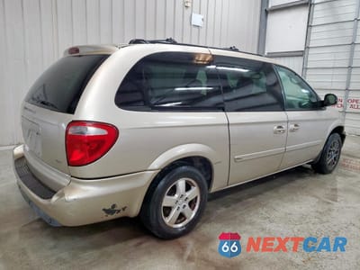 Trzecie zdjęcie samochodu z tyłu: 2005 DODGE GRAND CARAVAN SXT VIN:2D4GP44L45R162655 - miniatura
