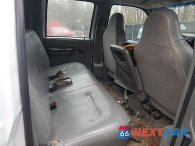 Zdjęcie 10 z 13 samochodu: 2006 FORD F350 SUPER DUTY VIN:1FDWW37P06EB42921 - miniatura