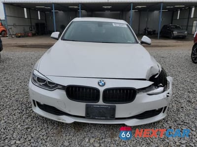 Piąte zdjęcie samochodu w środku: 2015 BMW 328 XI VIN:WBA3B3G53FNR85624 - miniatura