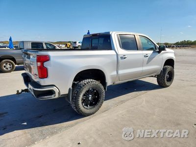 Trzecie zdjęcie samochodu z tyłu: 2021 CHEVROLET SILVERADO K1500 RST VIN:1GCUYEED7MZ105333 - miniatura