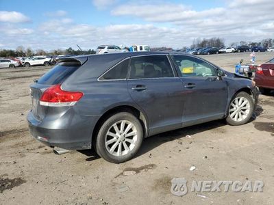 Trzecie zdjęcie samochodu z tyłu: 2010 TOYOTA VENZA VIN:4T3ZA3BB1AU021540 - miniatura