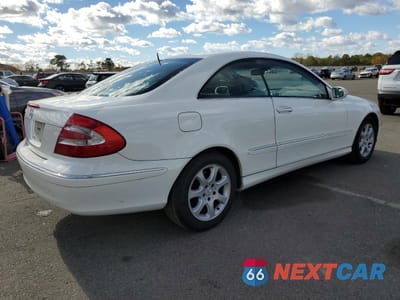 Trzecie zdjęcie samochodu z tyłu: 2004 MERCEDES-BENZ CLK 320C VIN:WDBTJ65J64F106288 - miniatura