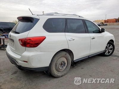 Trzecie zdjęcie samochodu z tyłu: 2018 NISSAN PATHFINDER S VIN:5N1DR2MN7JC671170 - miniatura