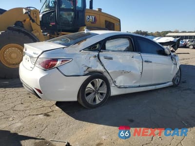 Trzecie zdjęcie samochodu z tyłu: 2013 HYUNDAI SONATA HYBRID VIN:KMHEC4A47DA081001 - miniatura