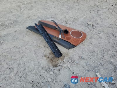 Zdjęcie 12 z 14 samochodu: 2007 MAZDA MX-5 MIATA VIN:JM1NC26F370131390 - miniatura