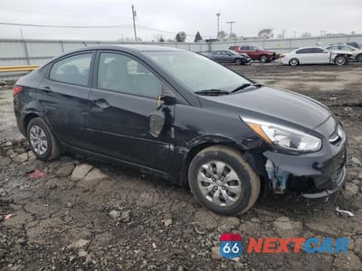 Czwarte zdjęcie samochodu z boku: 2017 HYUNDAI ACCENT SE VIN:KMHCT4AE1HU338738 - miniatura