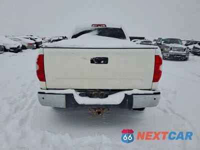 Zdjęcie 6 z 12 samochodu: 2016 TOYOTA TUNDRA DOUBLE CAB SR VIN:5TFUY5F19GX498627 - miniatura