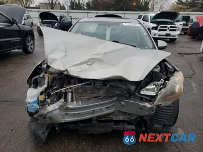 Piąte zdjęcie samochodu w środku: 2010 MAZDA 3 I VIN:JM1BL1SF9A1296218 - miniatura