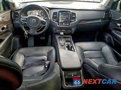 Zdjęcie 8 z 13 samochodu: 2018 VOLVO XC90 T5 VIN:YV4102PK8J1355501 - miniatura