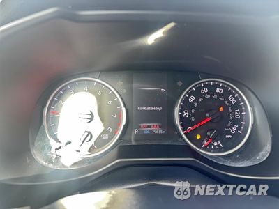 Zdjęcie 8 z 11 samochodu: 2019 TOYOTA RAV4 XLE PREMIUM VIN:2T3A1RFV7KC047826 - miniatura
