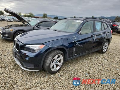 2015 BMW X1 SDRIVE28I WBAVM1C53FV317710 - główne zdjęcie licytacji z USA - miniatura